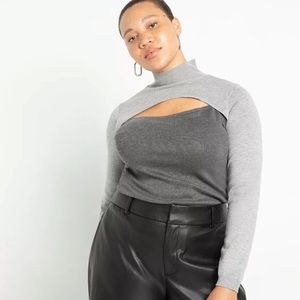 ELOQUII Colorblock Sweater with Cutout in Light/Dark Grey Size: 26W/28W